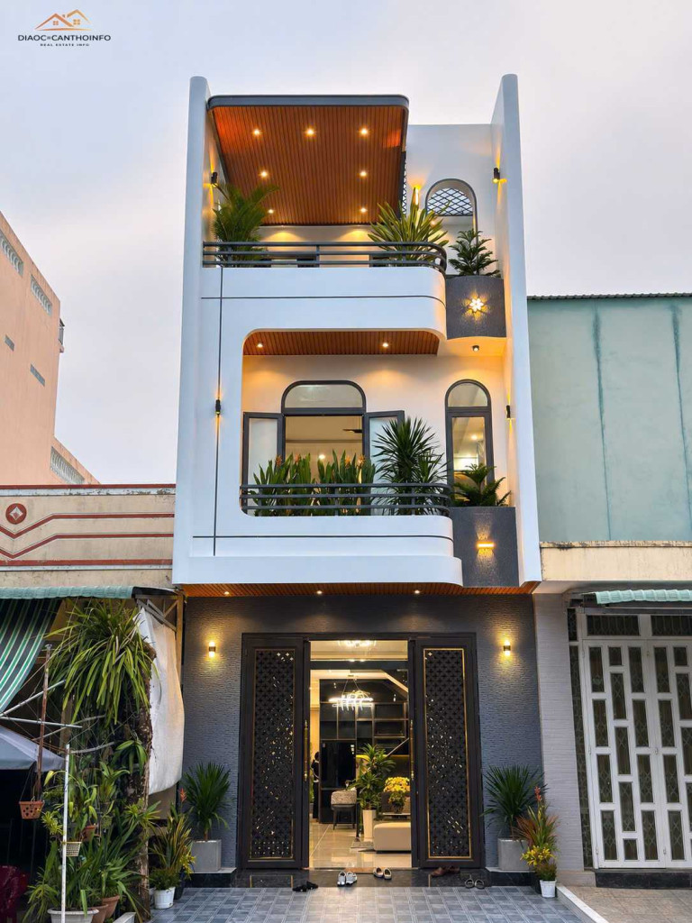 Nhà Phố Luxury 1 Trệt 2 Lầu Đường D15 KDC Hồng Loan, P. Cái Răng, Cần Thơ