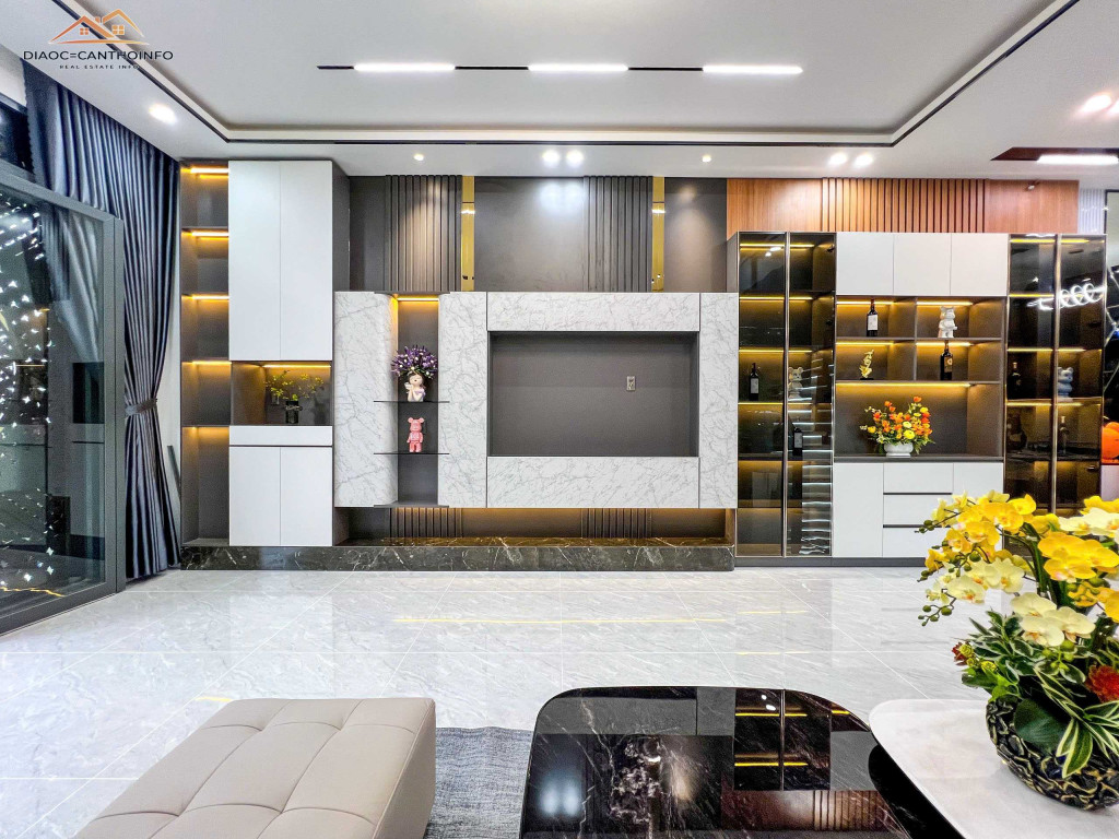 Nhà Phố Luxury 1 Trệt 2 Lầu Đường D15 KDC Hồng Loan, P. Cái Răng, Cần Thơ